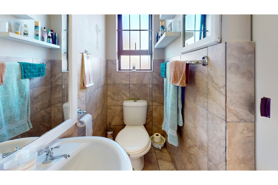 3 Bedroom Property for Sale in Country Club Western Cape